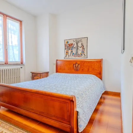 Della Diga Bed & Breakfast *